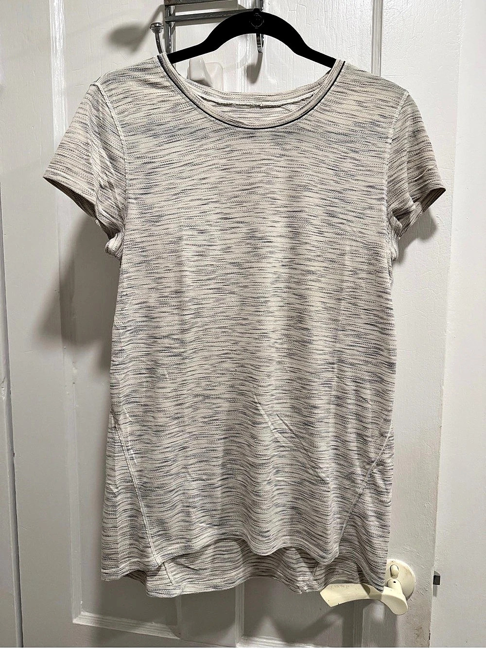 lululemon Swiftly Tech Short-Sleeve Shirt 2.0 Short Sleeve Top in Gray & White